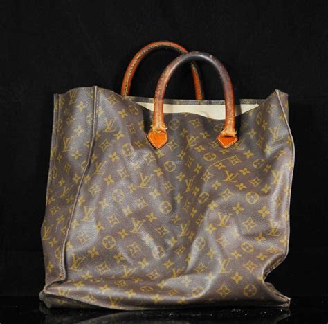 classic louis vuitton tote|louis vuitton extra large tote.